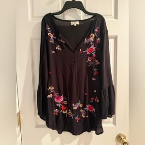 Grand & Greene Black Floral Embroidered Blouse